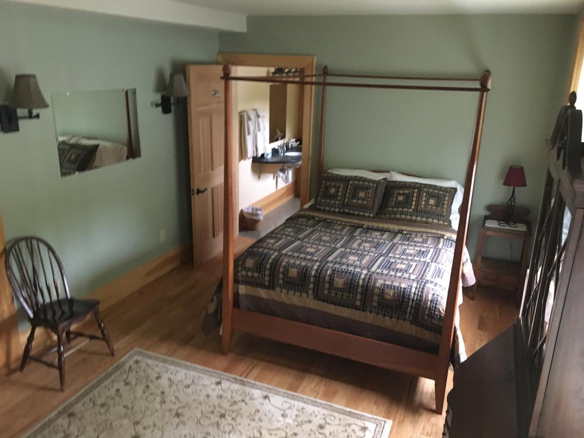 The Chipman Inn Ripton Екстериор снимка
