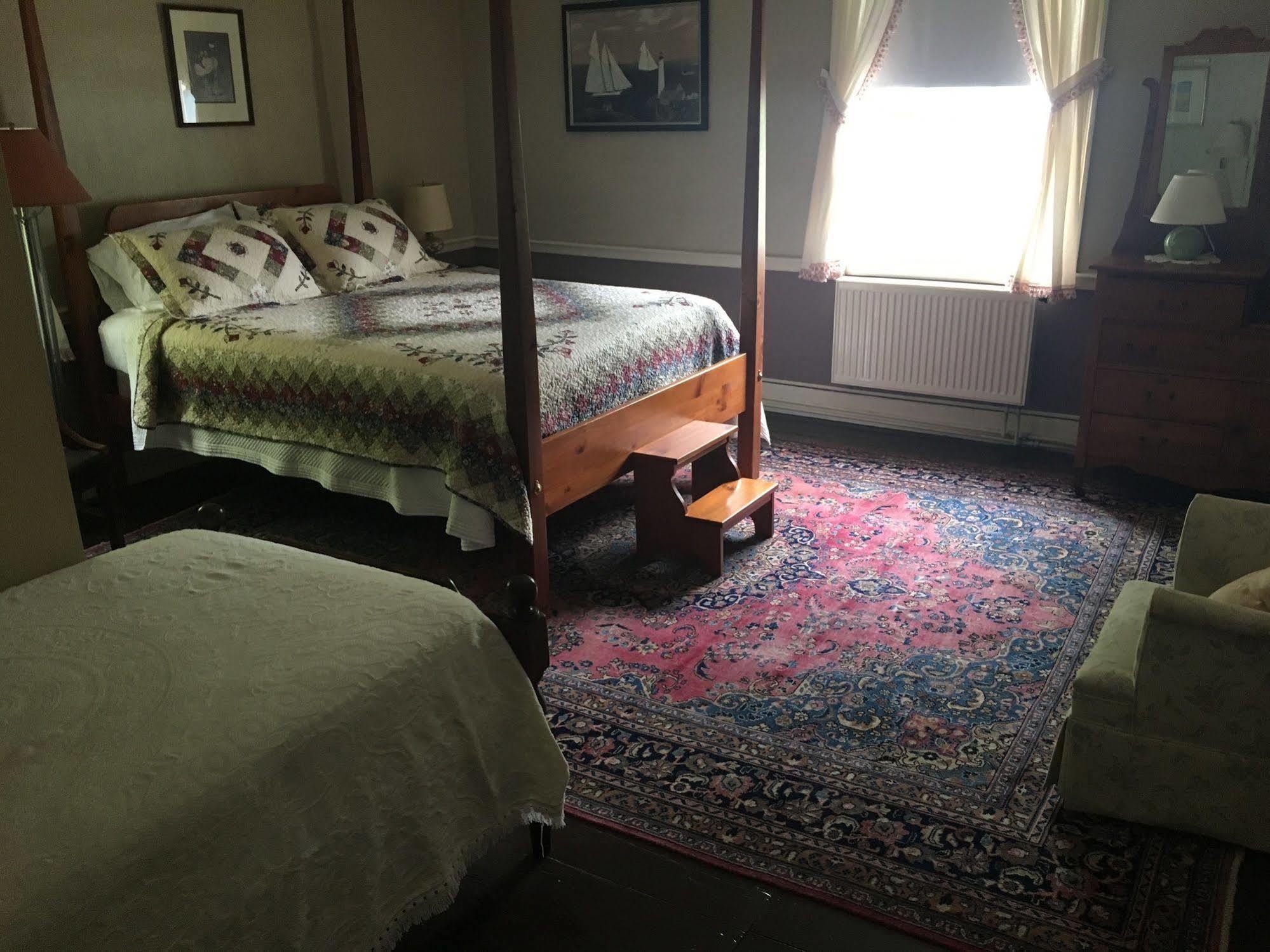 The Chipman Inn Ripton Екстериор снимка